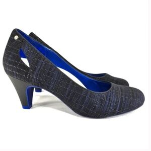 Betabrand On Your Mark Onyx Blue Black Boucle Plaid Textured Heels Womens Size 9